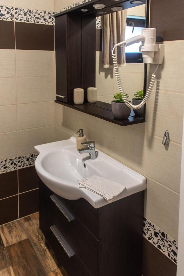 Hauptman Apartman Nagyatád 外观 照片