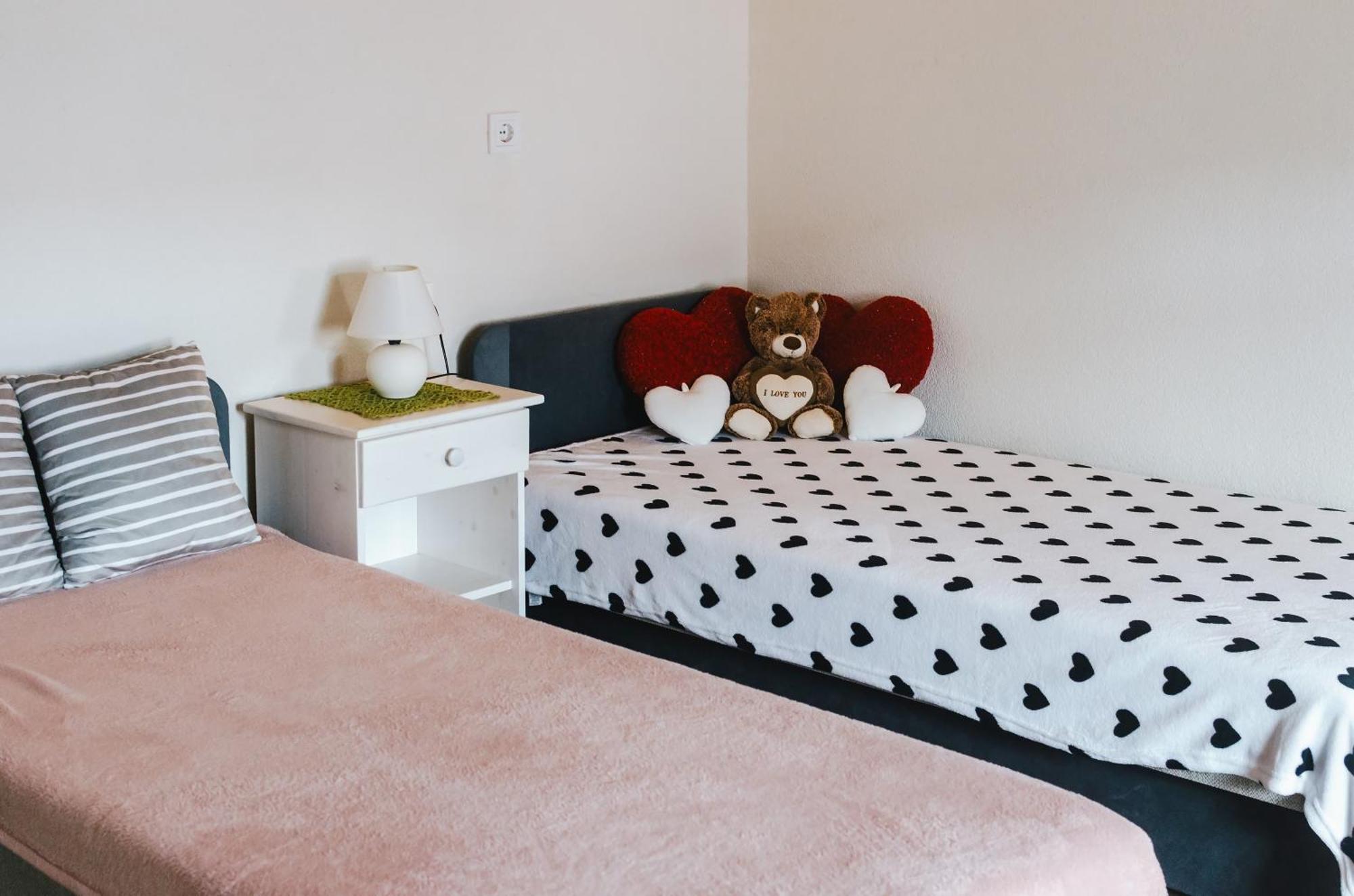 Hauptman Apartman Nagyatád 外观 照片